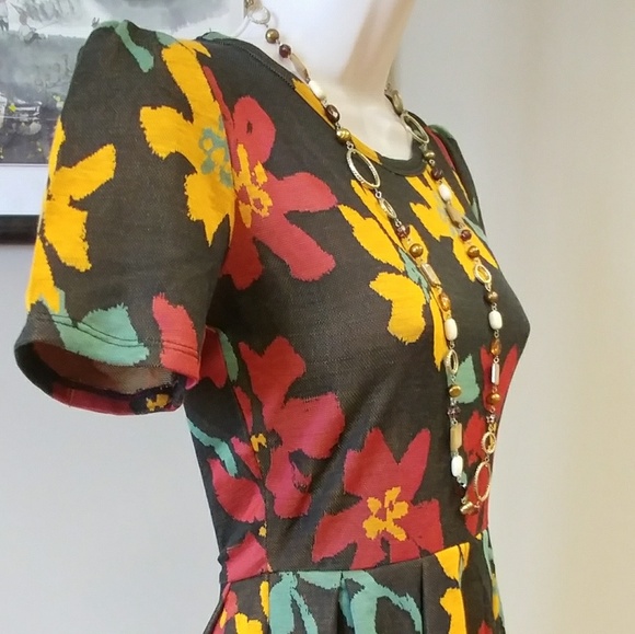 LULAROE Amelia XS Fall Leaves Print Dress NWT - Picture 5 of 9